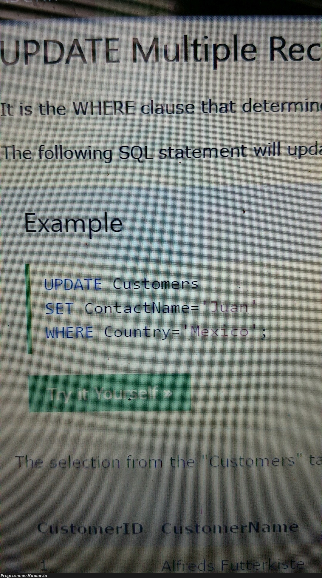 W3Schools making some huge assumptions | ProgrammerHumor.io