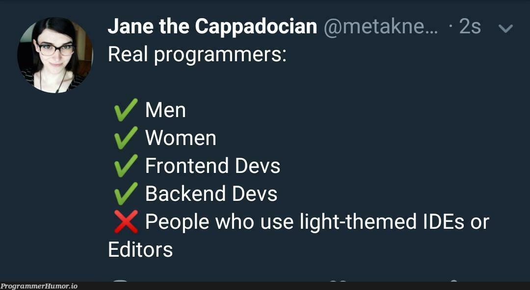 Turn out the lights &gt;:o | backend-memes, frontend-memes, devs-memes, ide-memes | ProgrammerHumor.io