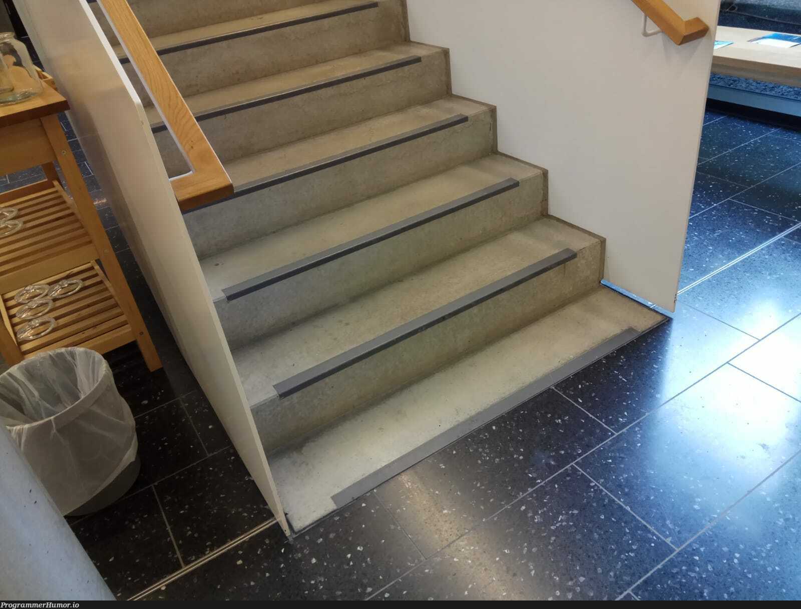 I'm all for arrays starting at 0, but seriously, stair steps?! | array-memes, arrays-memes | ProgrammerHumor.io