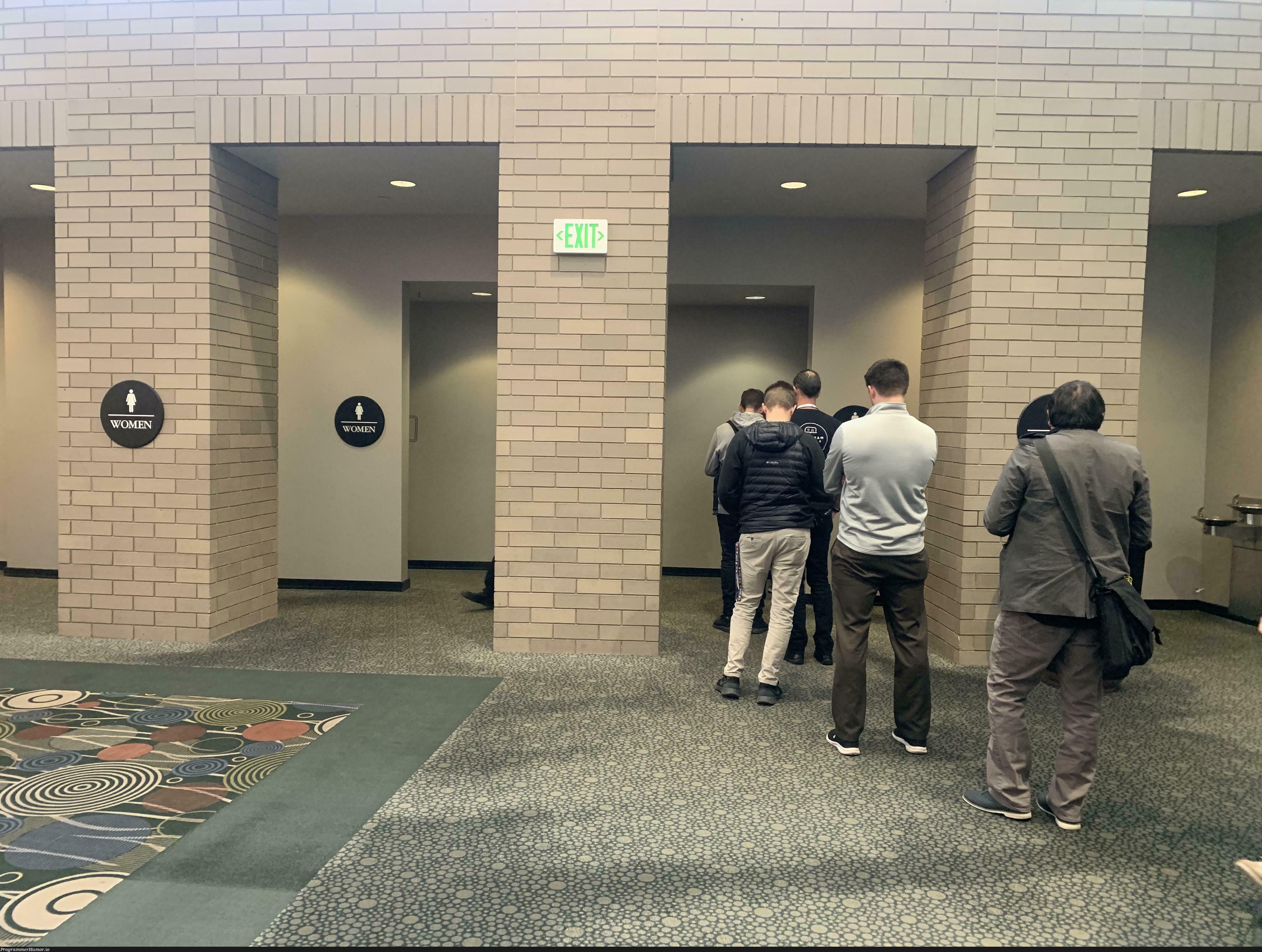 Tech summits: the one time the men’s bathroom line exceeds the women’s ( @ silicon slopes) | tech-memes | ProgrammerHumor.io