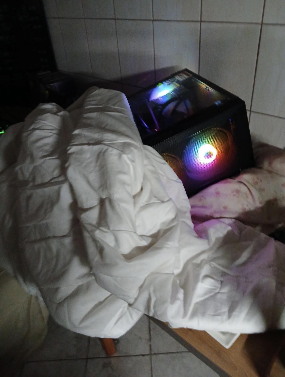 PC Won't Fall Asleep. Reasons?