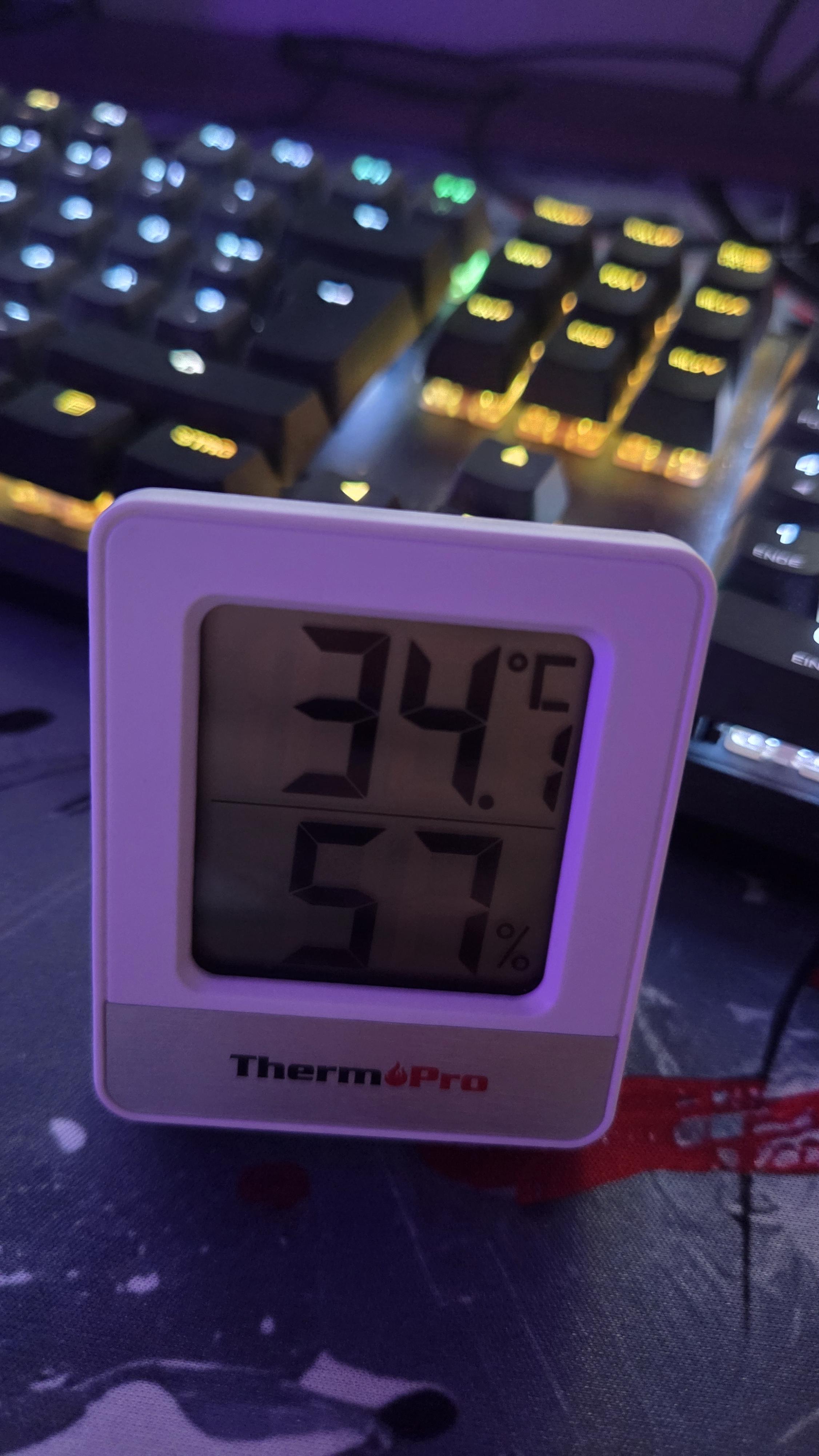 Being A Gamer In The Current EU Heatwave...